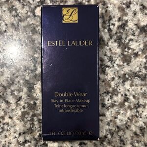 Estee Lauder Double Wear Stay-in-Place Makeup - Navy Box